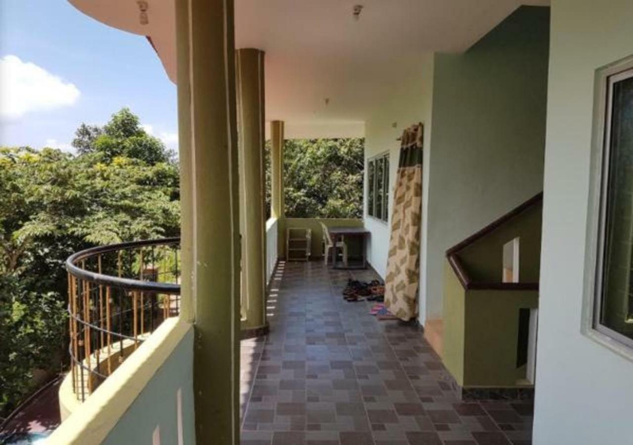 Hotel Kozee Kaves Yelagiri Exterior foto